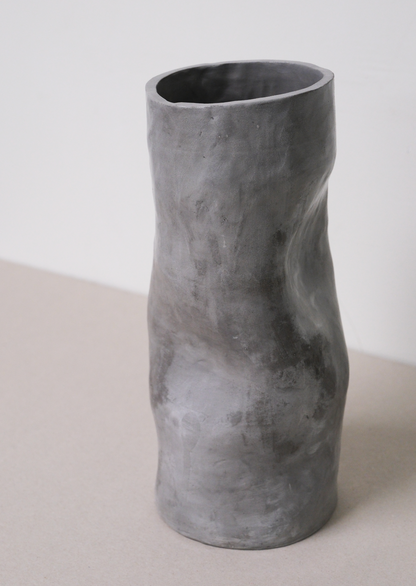 Vase small grey